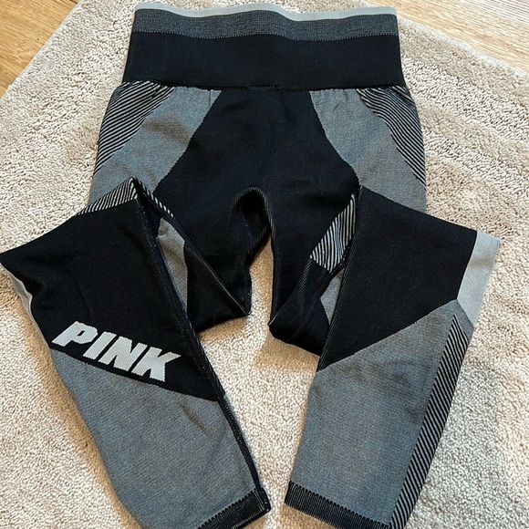 PINK Victoria's Secret Pants - PINK tights